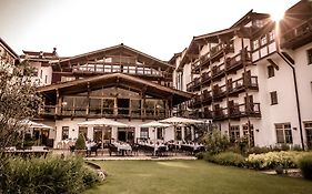 Kitzhof Mountain Design Resort 4 Sterne Superior